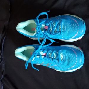 ASICS ATHLETIC SHOES